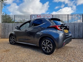 Used Toyota Yaris 2023 for sale - 79178138: Photo