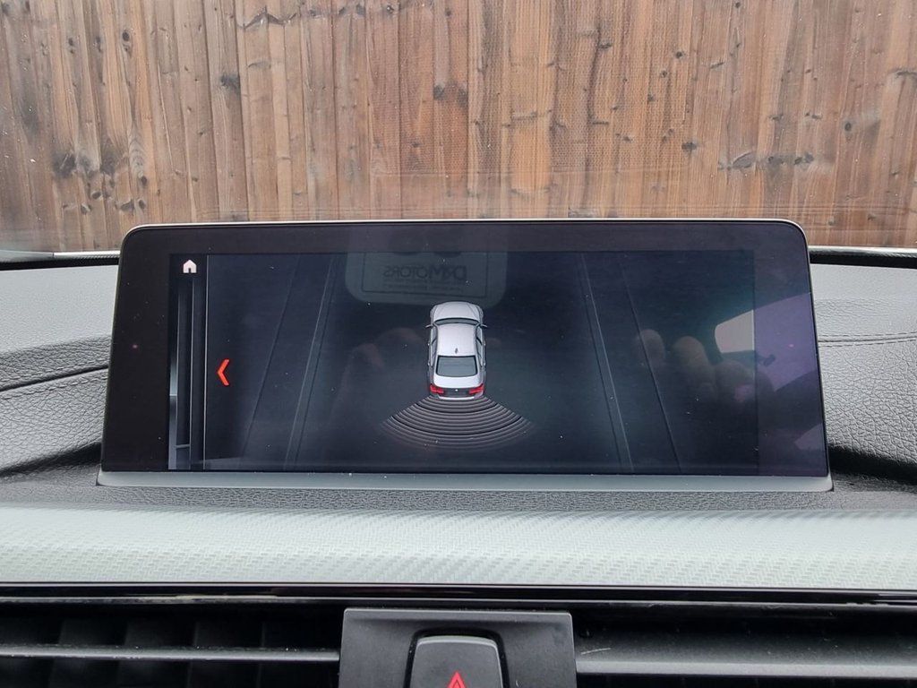 Used BMW 3 Series 2018 for sale - 76119082: Photo 10