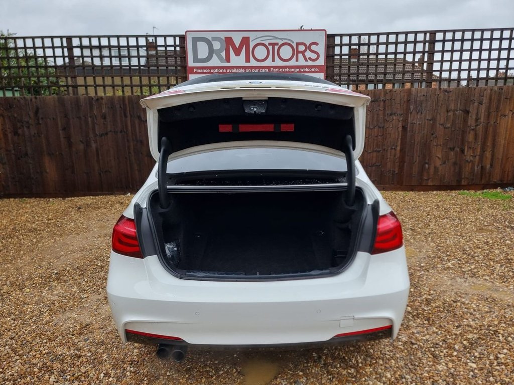 Used BMW 3 Series 2018 for sale - 76119082: Photo 38