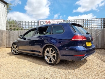 Used Volkswagen Golf 2017 for sale - 78943743: Photo