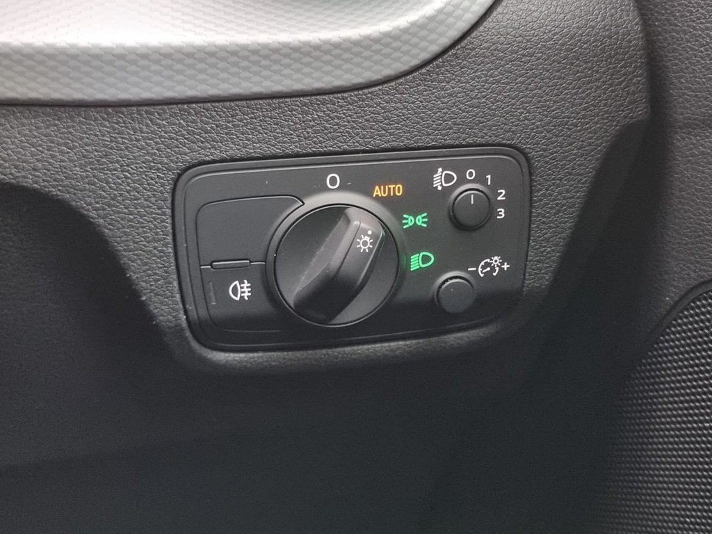 Used Audi Q2 2017 for sale - 76961980: Photo 42