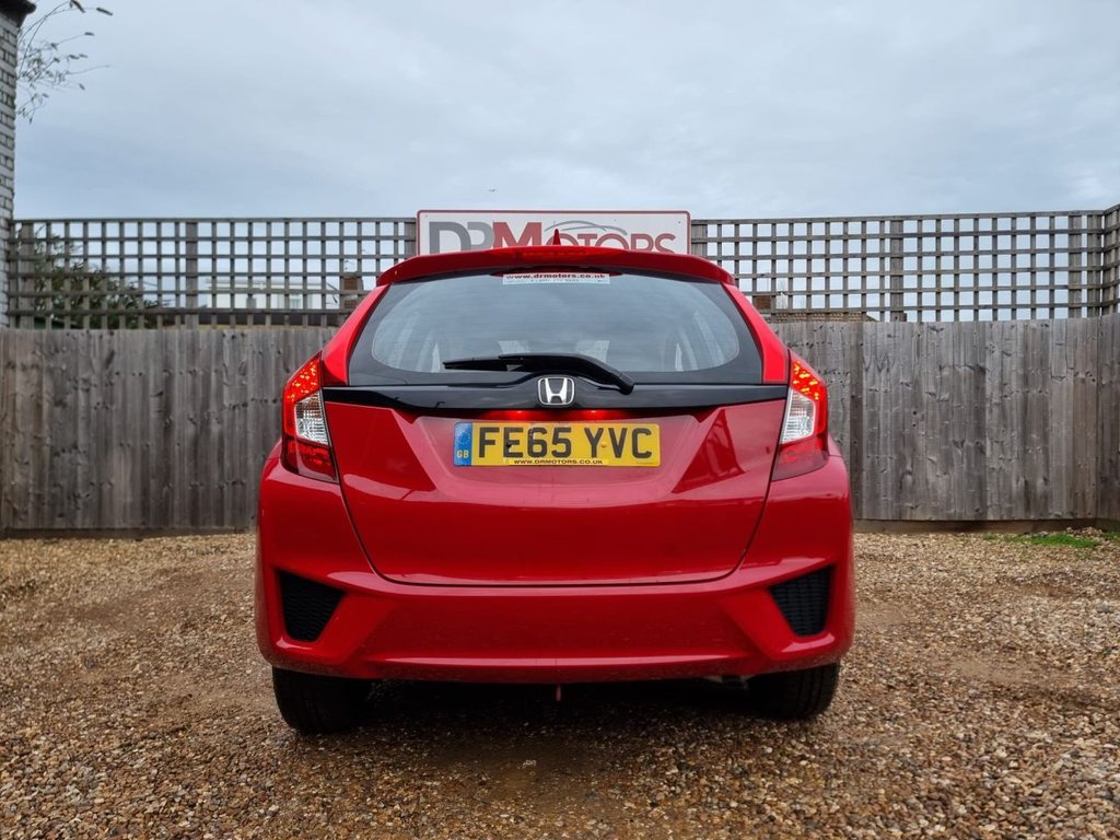 Used Honda Jazz 2015 for sale - 76642446: Photo 25