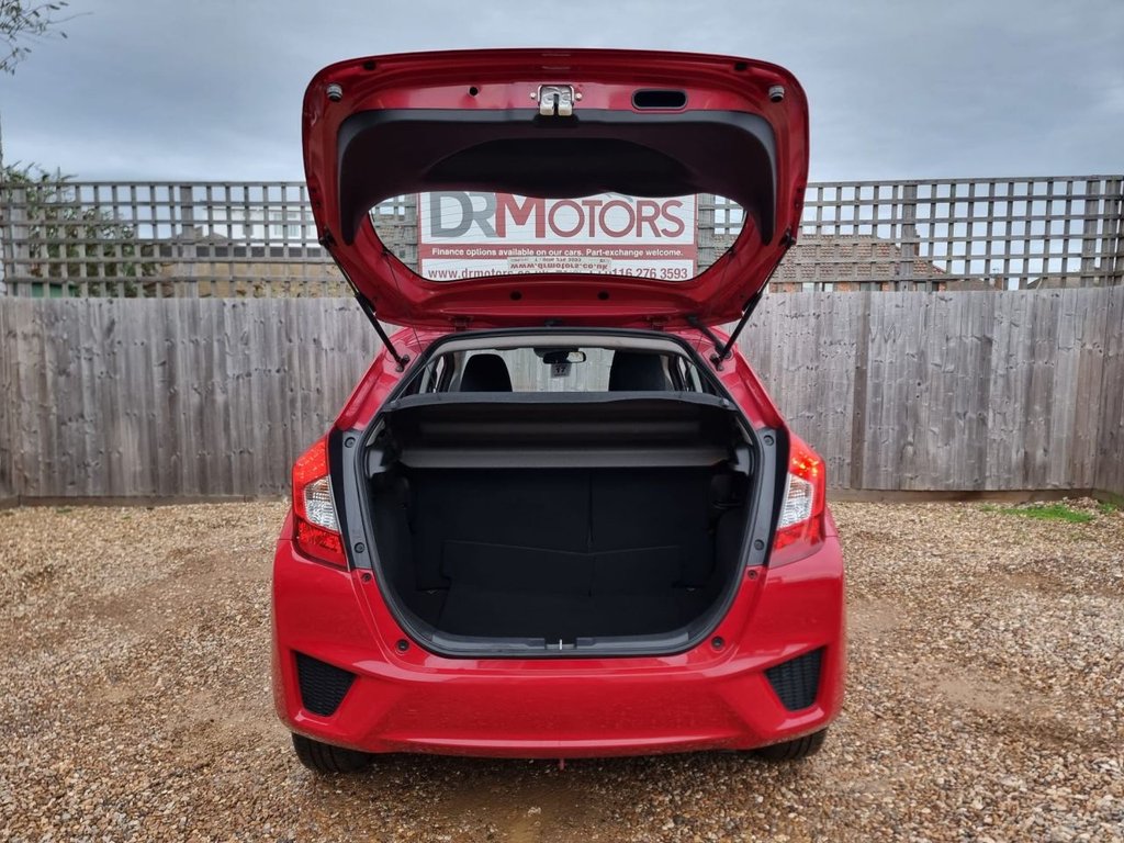 Used Honda Jazz 2015 for sale - 76642446: Photo 37