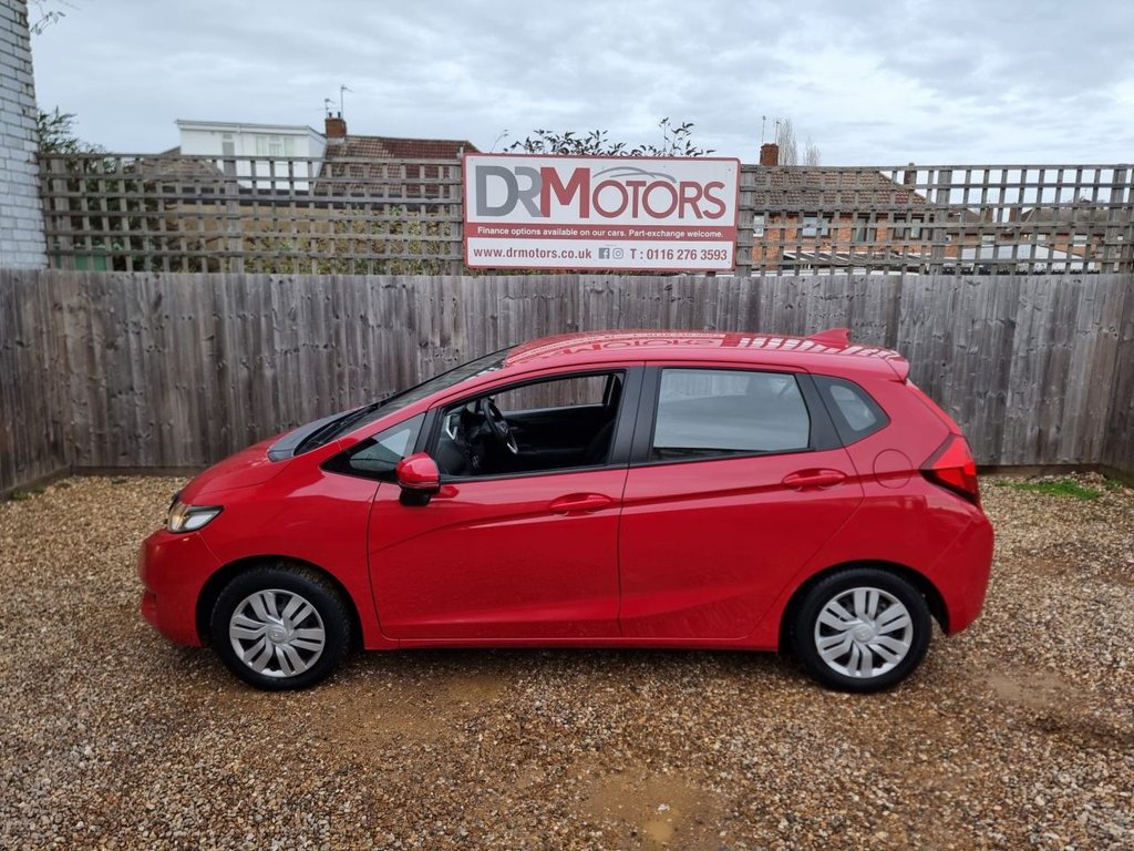 Used Honda Jazz 2015 for sale - 76642446: Photo 46