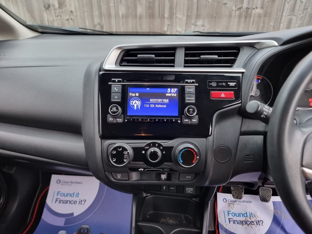 Used Honda Jazz 2015 for sale - 76642446: Photo 50