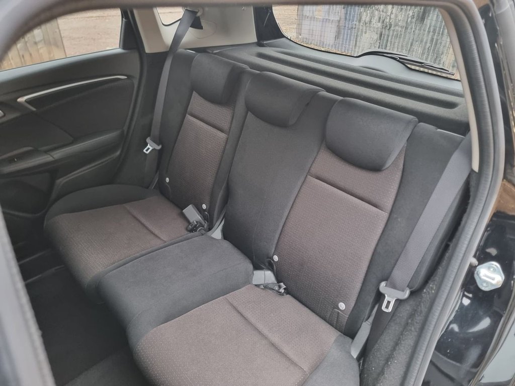 Used Honda Jazz 2017 for sale - 76883672: Photo 28