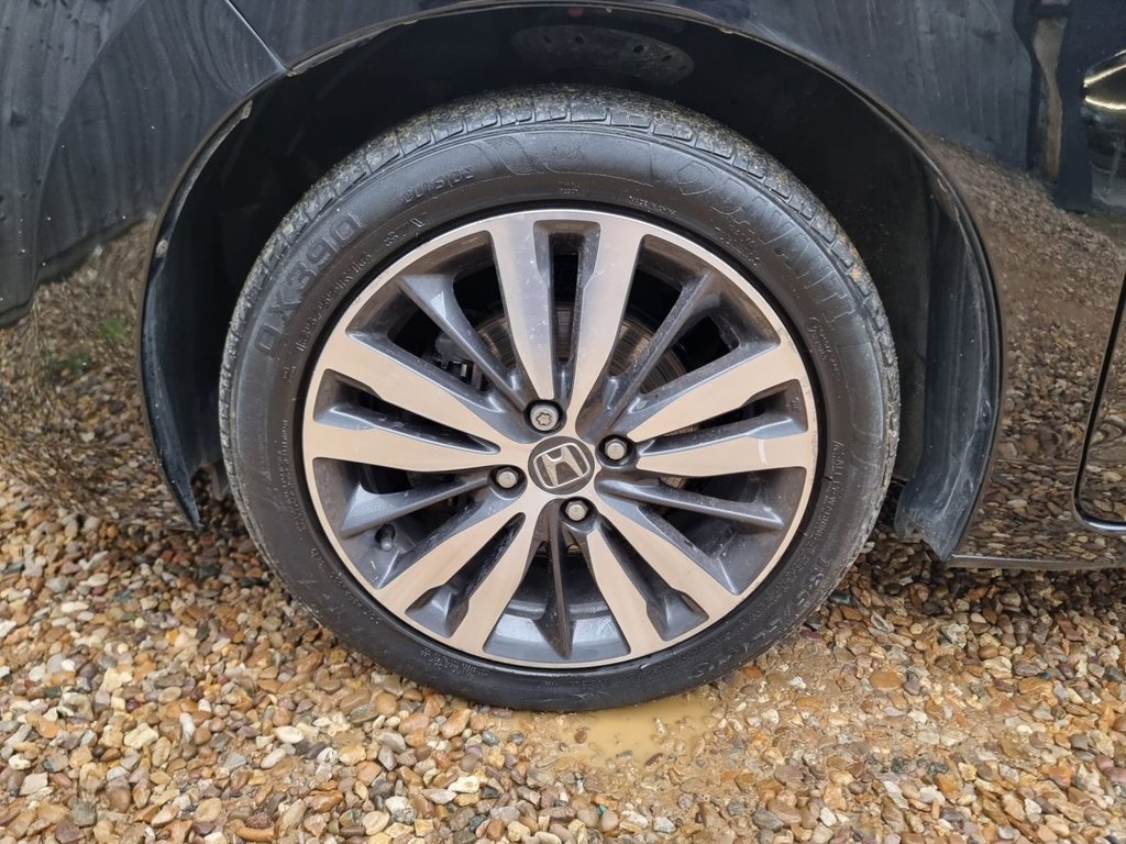 Used Honda Jazz 2017 for sale - 76883672: Photo 41