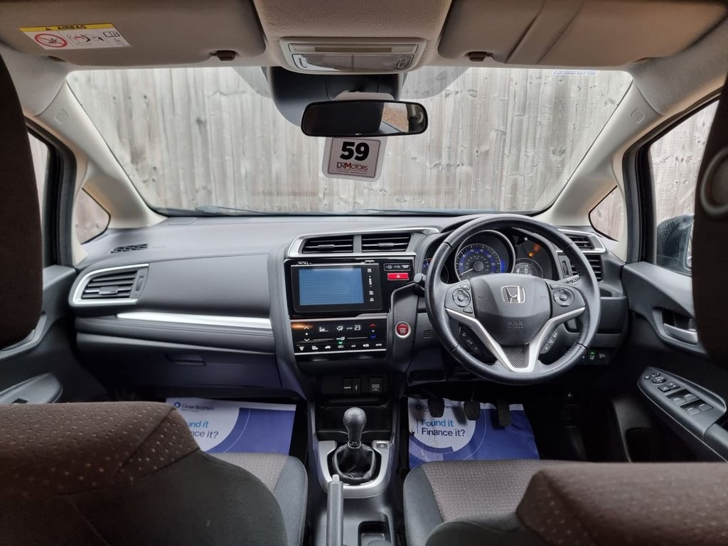 Used Honda Jazz 2017 for sale - 76883672: Photo 6