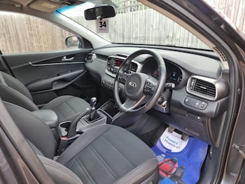 Used Kia Sorento 2016 for sale - 78582736: Photo