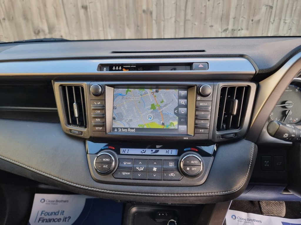 Used Toyota RAV4 2016 for sale - 76495940: Photo 12