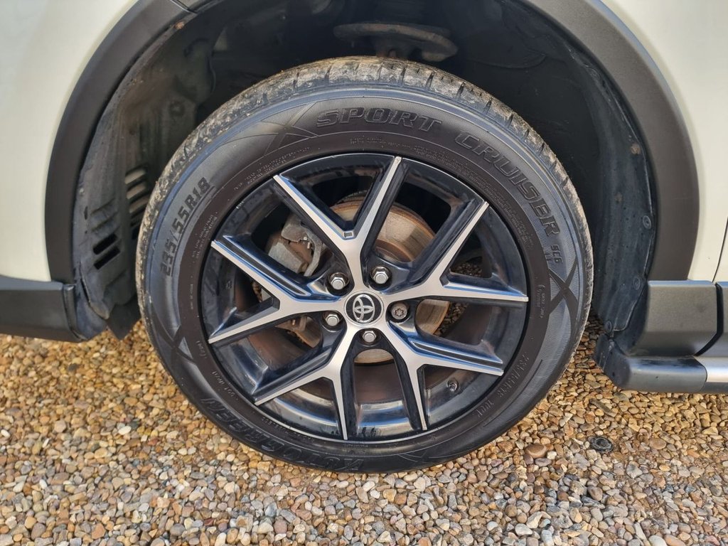 Used Toyota RAV4 2016 for sale - 76495940: Photo 47