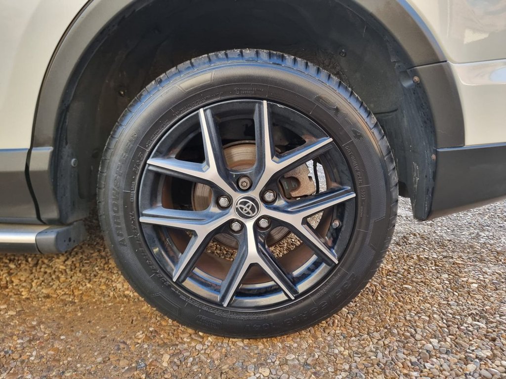 Used Toyota RAV4 2016 for sale - 76495940: Photo 49