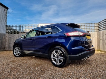 Used Ford Edge 2016 for sale - 77521531: Photo