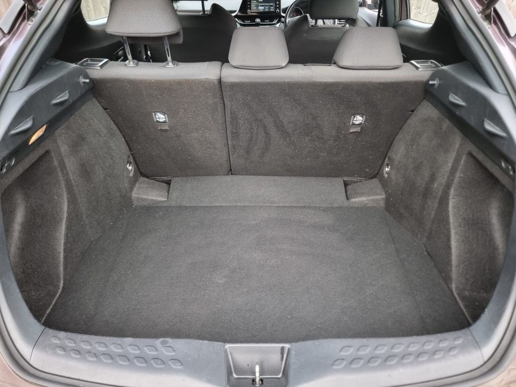 Used Toyota C-HR 2022 for sale - 78069394: Photo 39