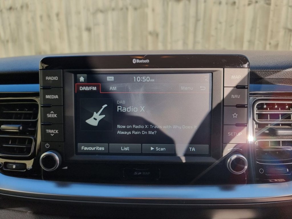 Used Kia Stonic 2018 for sale - 76509981: Photo 35