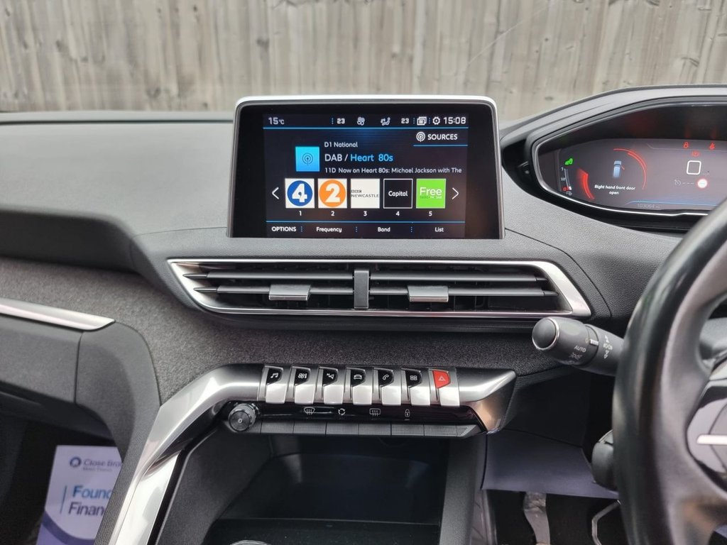 Used Peugeot 3008 2018 for sale - 75896650: Photo 12