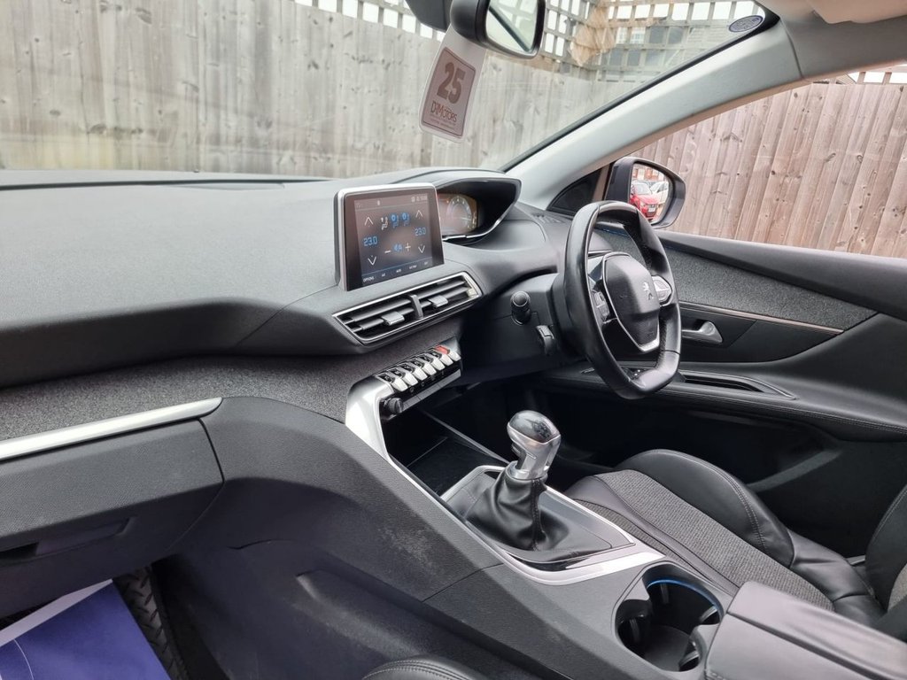 Used Peugeot 3008 2018 for sale - 75896650: Photo 17