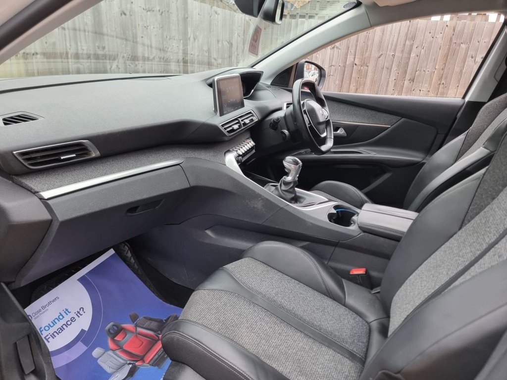 Used Peugeot 3008 2018 for sale - 75896650: Photo 32