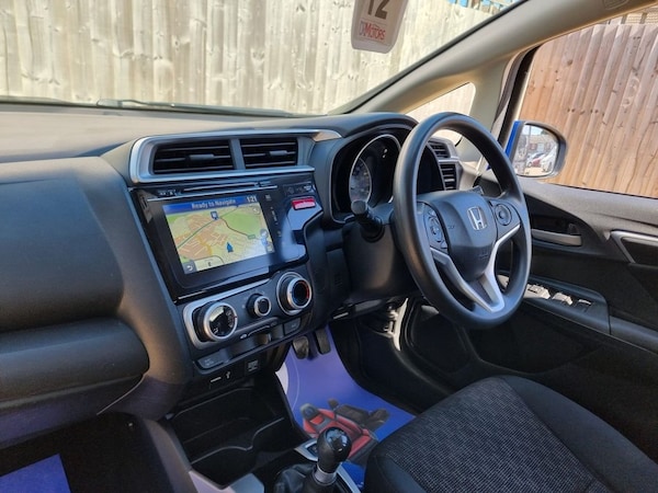 Used Honda Jazz 2017 for sale - 74318719: Photo 31