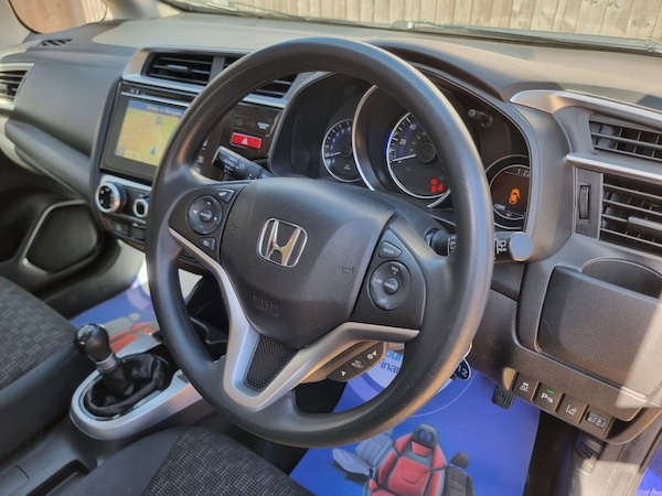 Used Honda Jazz 2017 for sale - 74318719: Photo 49