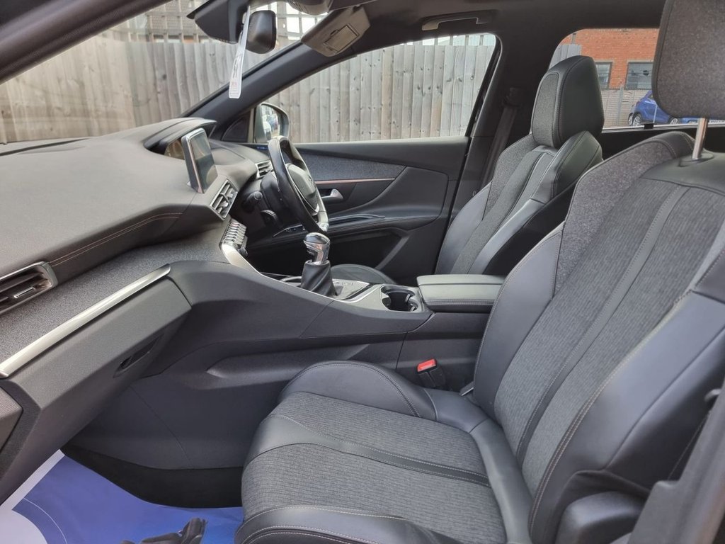 Used Peugeot 5008 2018 for sale - 76496465: Photo 30