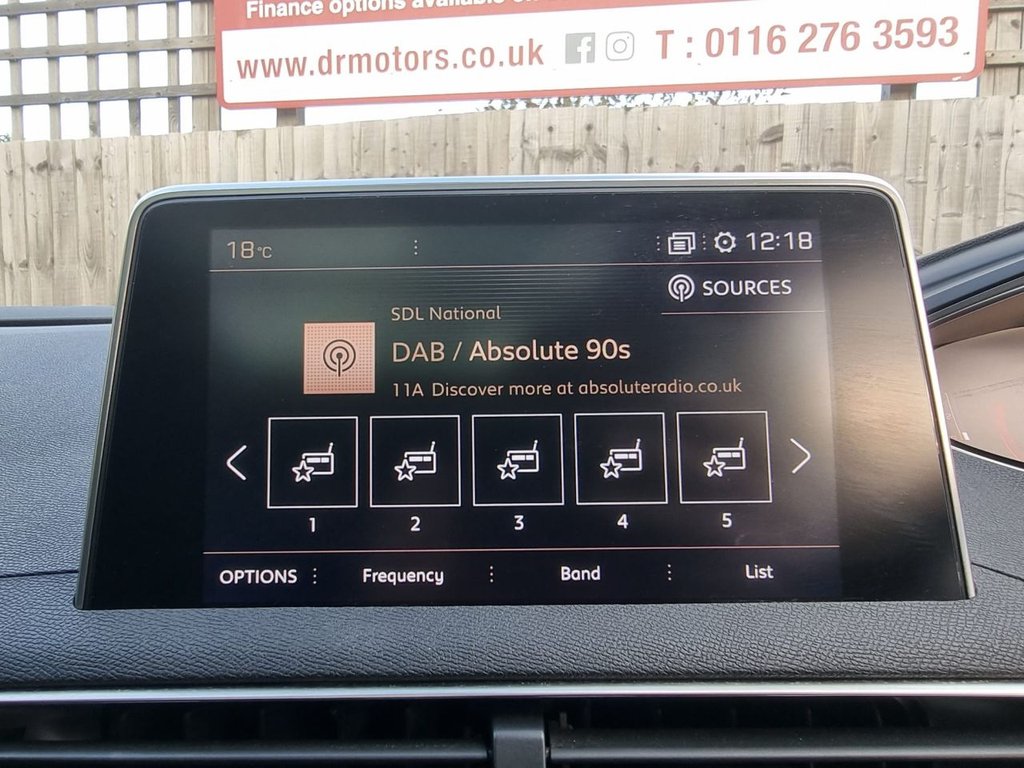 Used Peugeot 5008 2018 for sale - 76496465: Photo 32