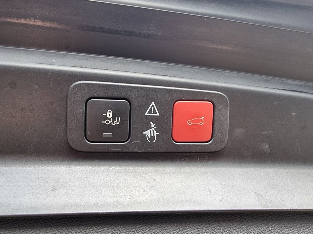 Used Peugeot 5008 2018 for sale - 76496465: Photo 39