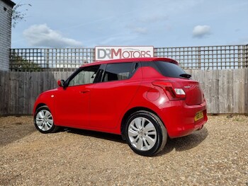 Used Suzuki Swift 2019 for sale - 78097215: Photo