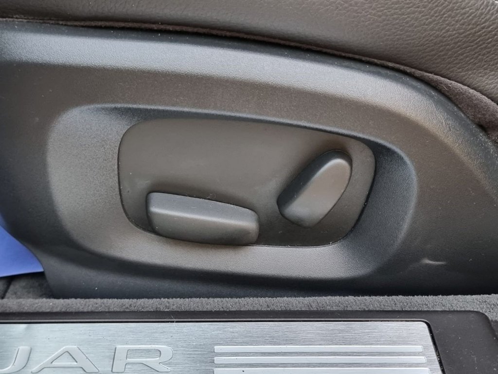 Used Jaguar XF 2014 for sale - 75559476: Photo 23