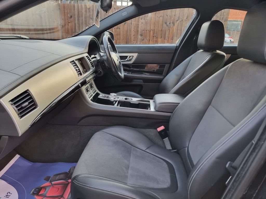 Used Jaguar XF 2014 for sale - 75559476: Photo 32