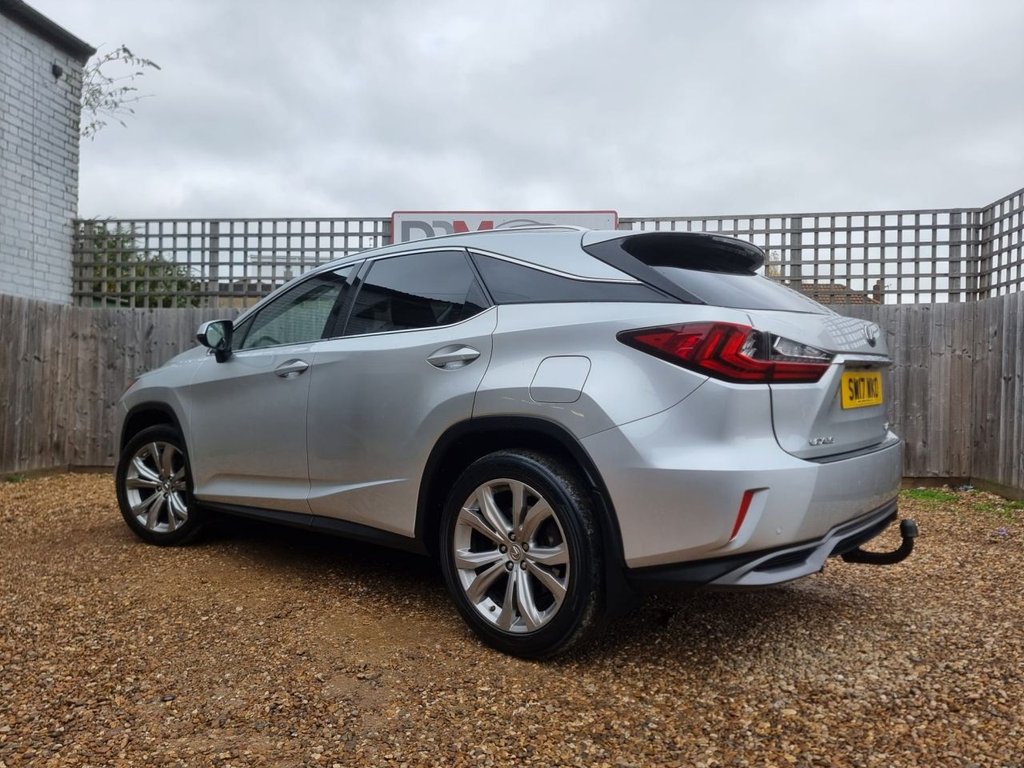 Used Lexus RX 2017 for sale - 76767978: Photo 4