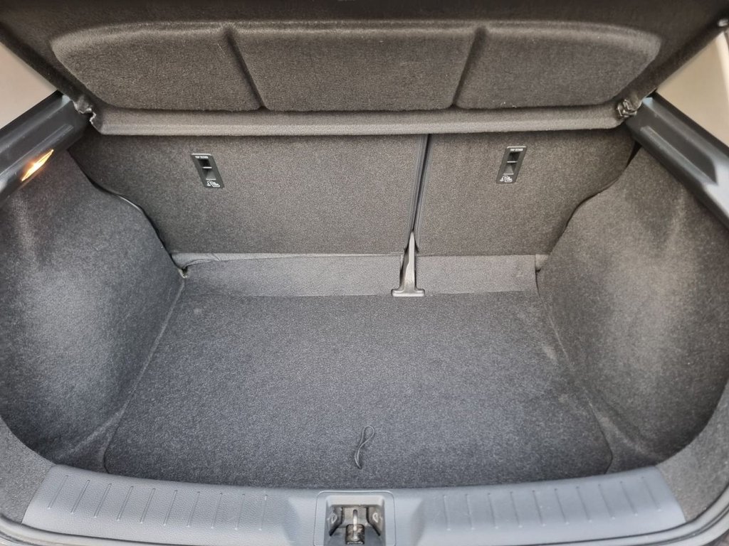 Used Nissan Pulsar 2016 for sale - 76118551: Photo 38