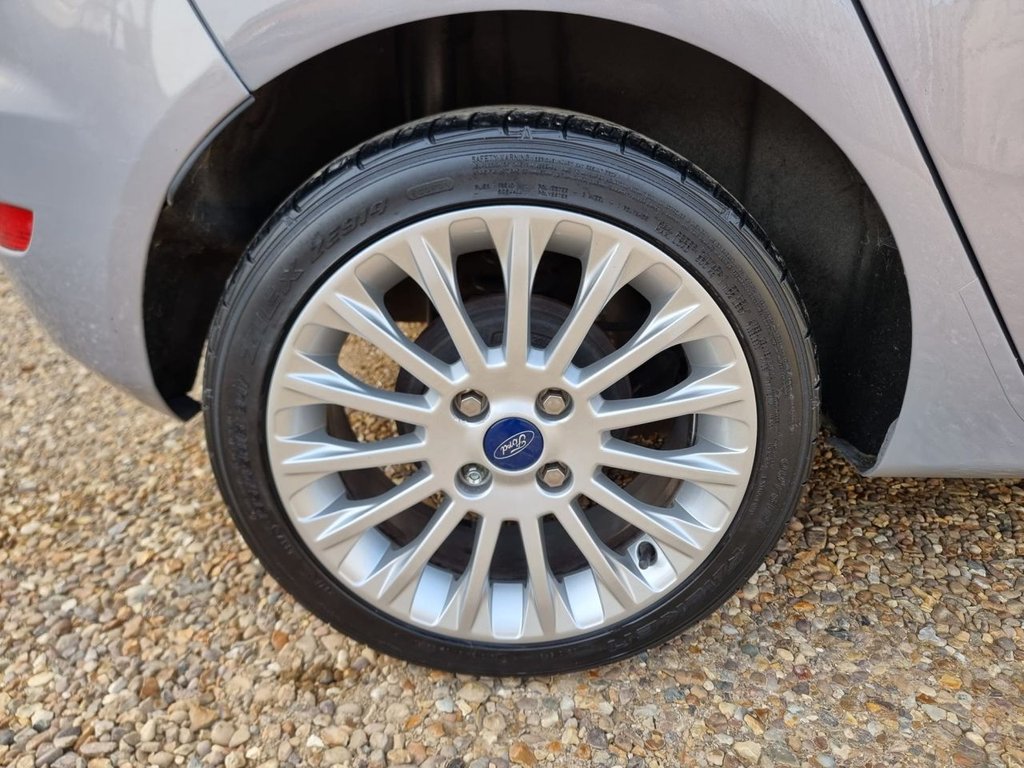 Used Ford Fiesta 2011 for sale - 77521540: Photo 44