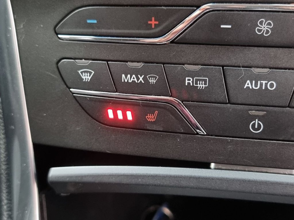 Used Ford Edge 2018 for sale - 76496300: Photo 17