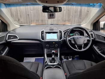 Used Ford Edge 2018 for sale - 76496300: Photo