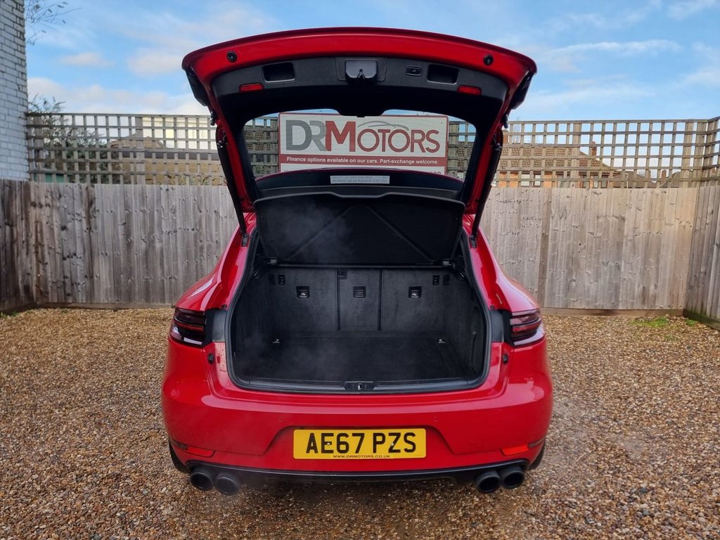 Used Porsche Macan 2017 for sale - 77394308: Photo 30