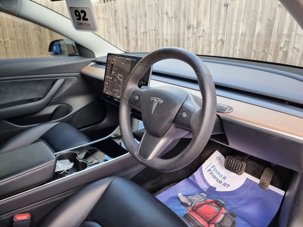 Used Tesla Model 3 2019 for sale - 77161812: Photo 2