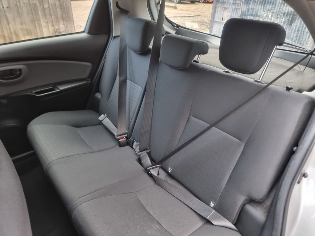 Used Toyota Yaris 2018 for sale - 76711377: Photo 28