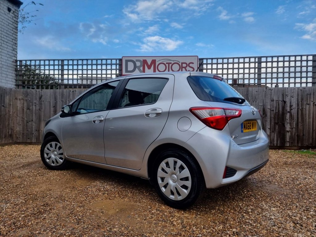 Used Toyota Yaris 2018 for sale - 76711377: Photo 4