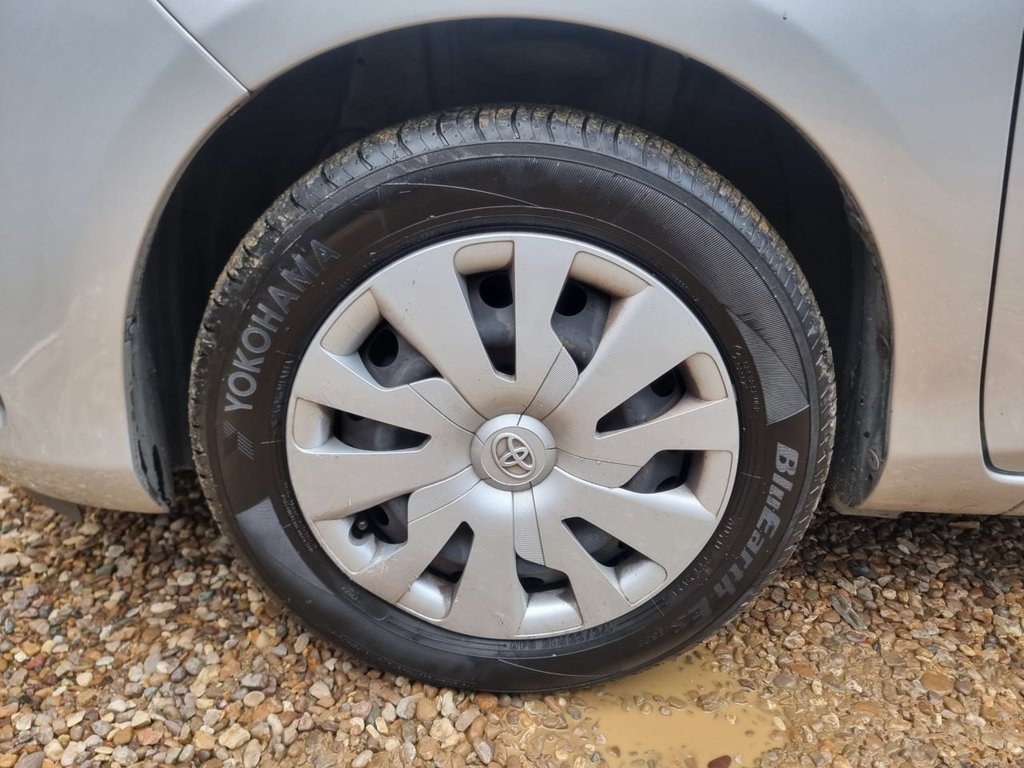 Used Toyota Yaris 2018 for sale - 76711377: Photo 41