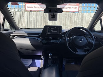 Used Toyota C-HR 2021 for sale - 78200853: Photo