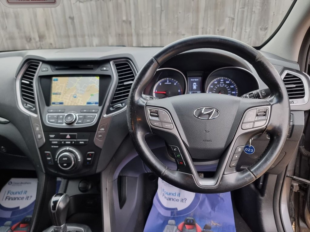 Used Hyundai Santa Fe 2014 for sale - 76172942: Photo 12