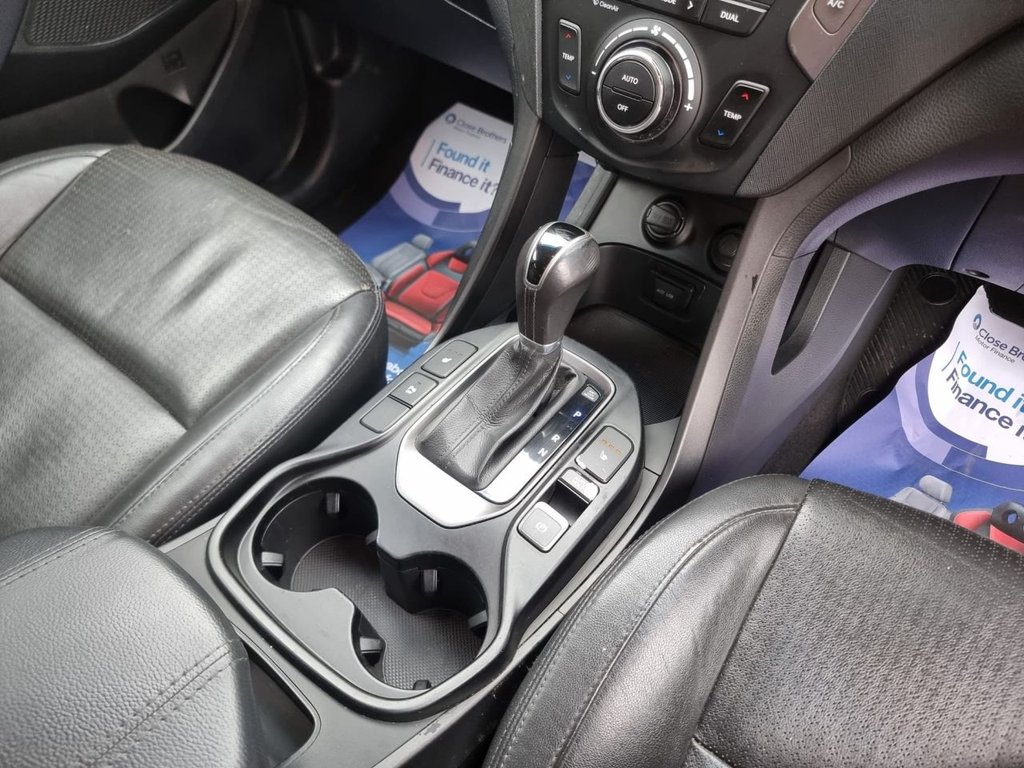 Used Hyundai Santa Fe 2014 for sale - 76172942: Photo 17