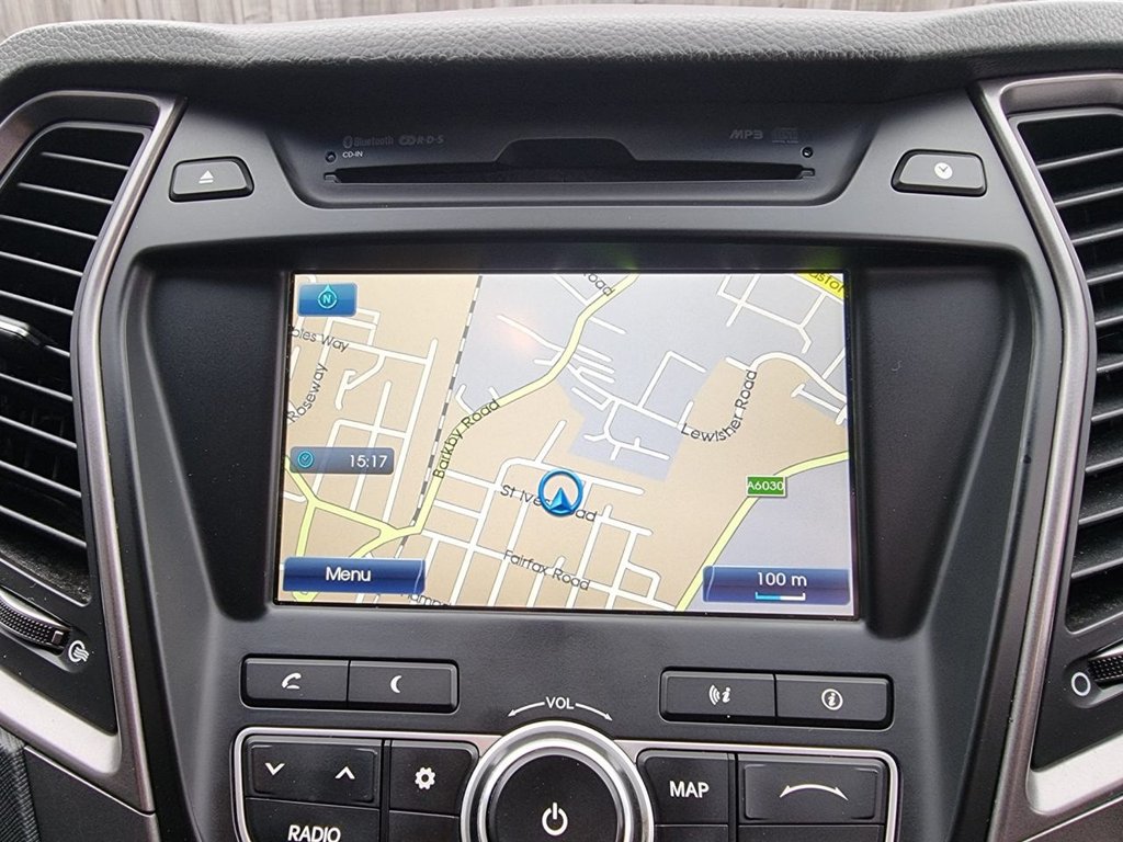 Used Hyundai Santa Fe 2014 for sale - 76172942: Photo 3