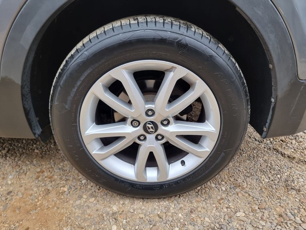 Used Hyundai Santa Fe 2014 for sale - 76172942: Photo 40