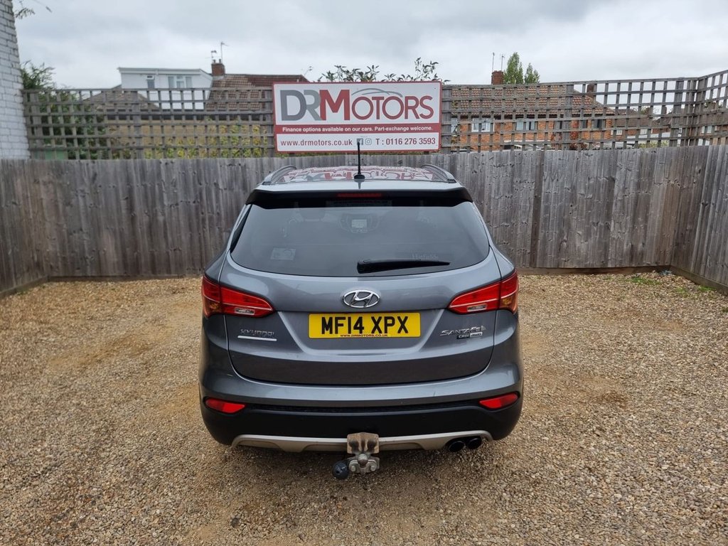 Used Hyundai Santa Fe 2014 for sale - 76172942: Photo 48