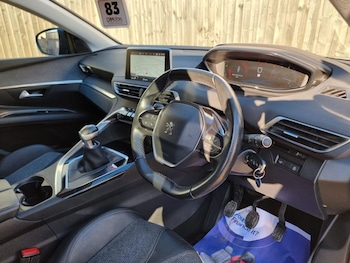 Used Peugeot 5008 2019 for sale - 76386486: Photo