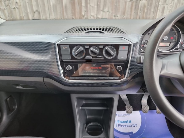 Used Volkswagen up! 2018 for sale - 74529405: Photo 22