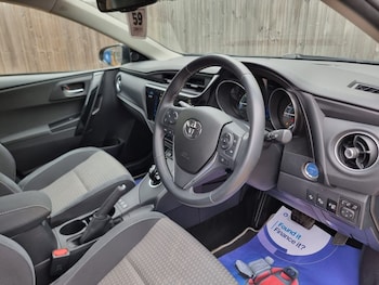 Used Toyota Auris 2018 for sale - 78569470: Photo