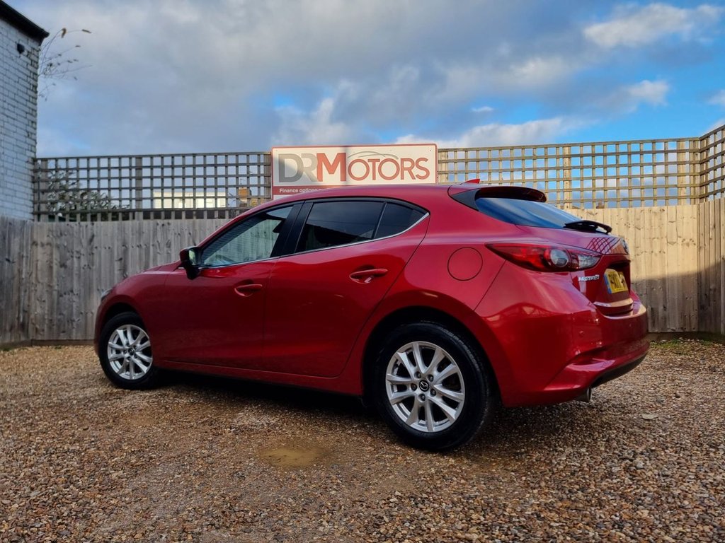 Used Mazda Mazda3 2017 for sale - 77161813: Photo 4